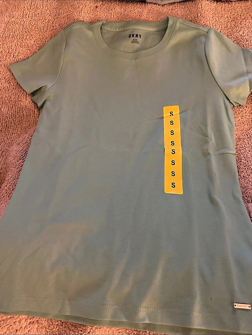 DKNY Short Sleeve Tee in Green Size Small NWT